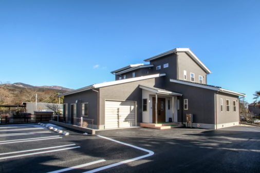 御殿場市 エアサイクルの家 ビルトインガレージハウス