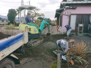 御殿場庭舗装工事