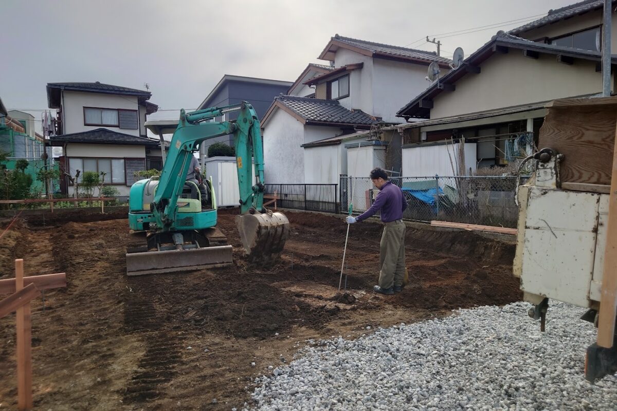 【御殿場市新築工事】基礎工事床掘り