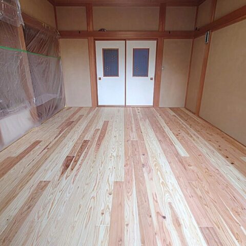 小山町リフォーム工事：畳から杉フローリングへの張り替え工事