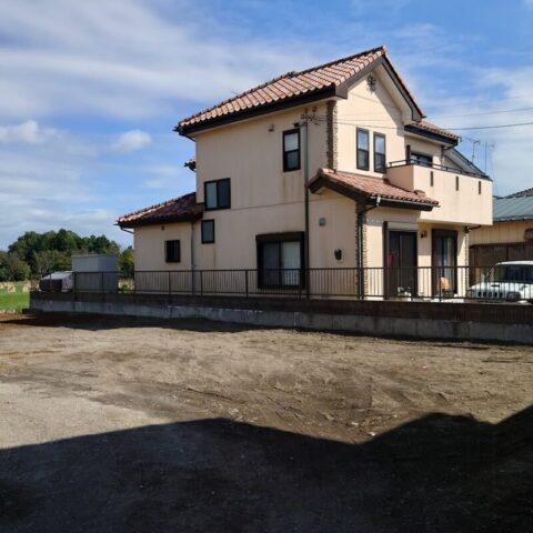 御殿場市解体工事:老朽化したアパートの解体